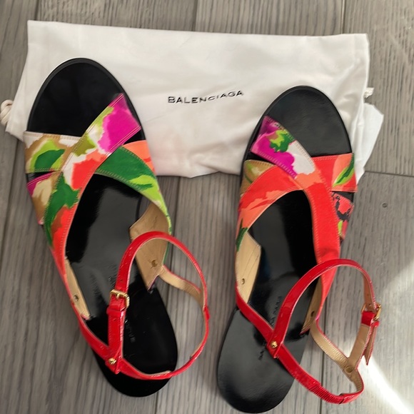 BALENCIAGA Neon Floral Ankle Strap Flat Sandals size 39 1/2 - US 8.5 - Picture 4 of 4
